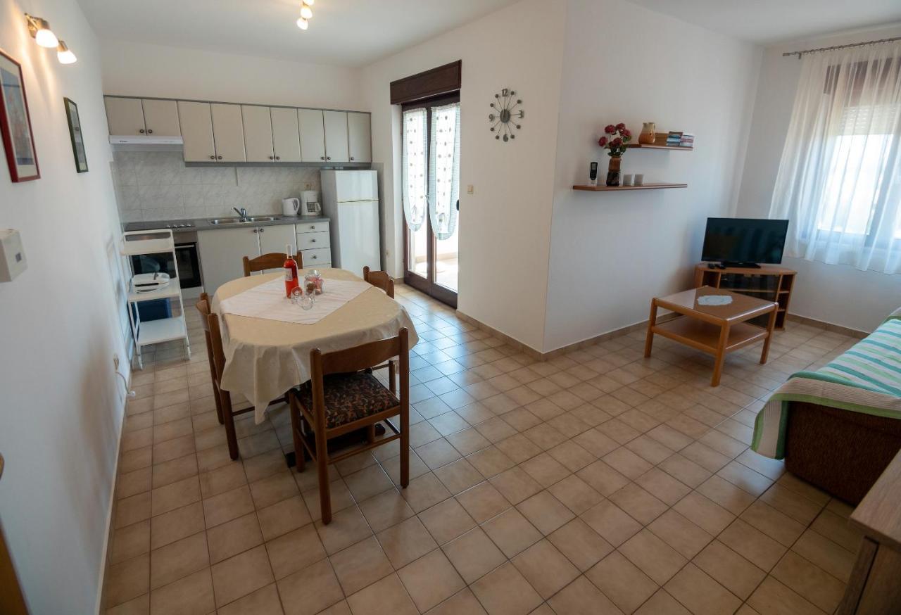 Apartments Dokovic Barbat na Rabu Экстерьер фото