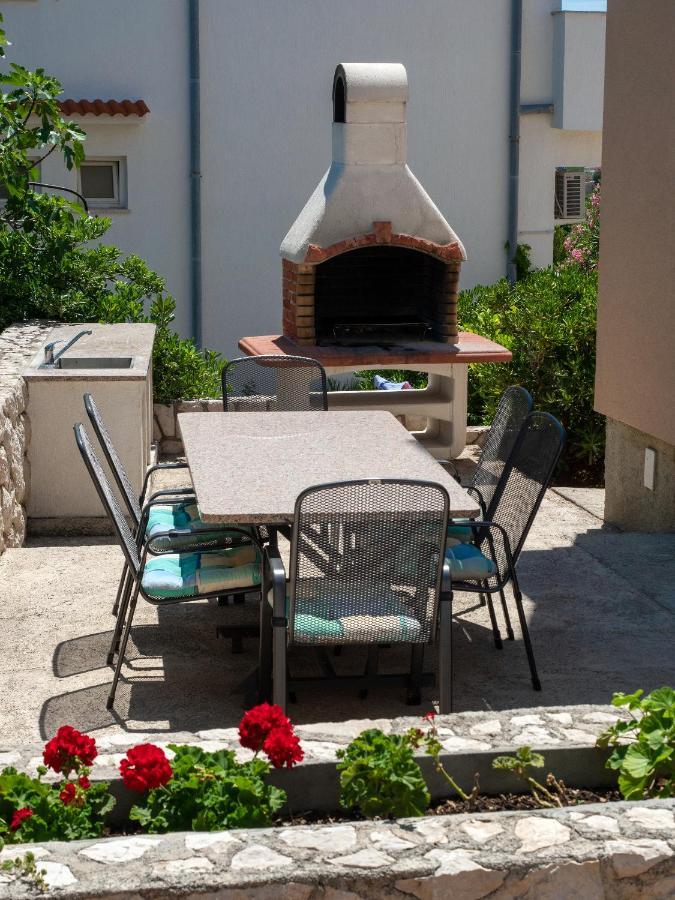 Apartments Dokovic Barbat na Rabu Экстерьер фото