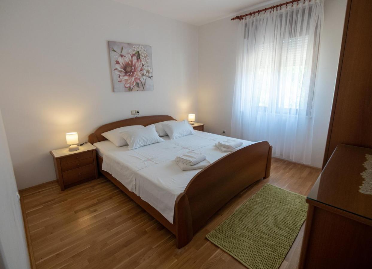 Apartments Dokovic Barbat na Rabu Экстерьер фото