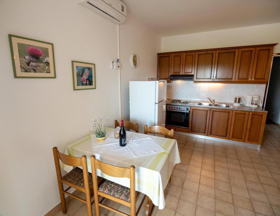 Apartments Dokovic Barbat na Rabu Экстерьер фото