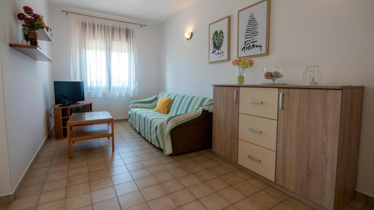 Apartments Dokovic Barbat na Rabu Экстерьер фото