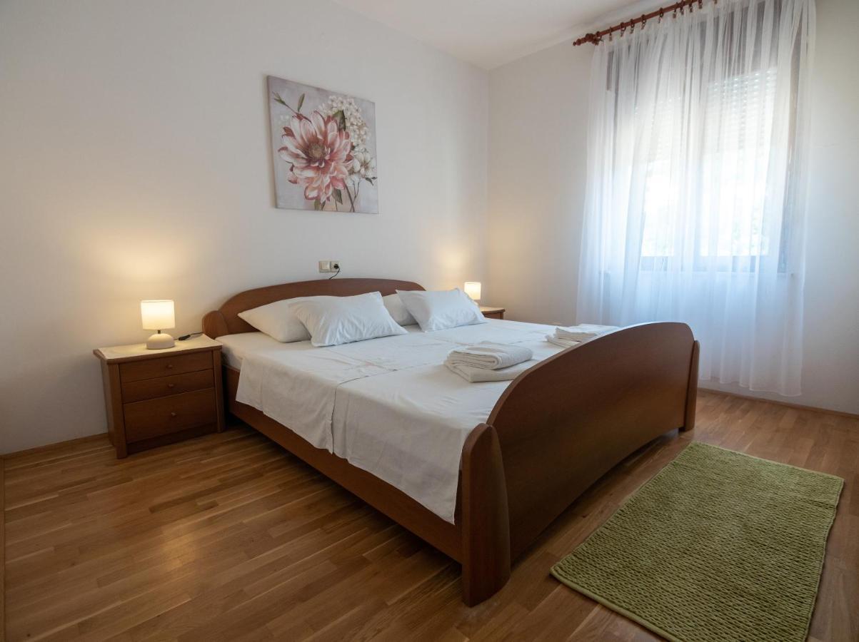 Apartments Dokovic Barbat na Rabu Экстерьер фото