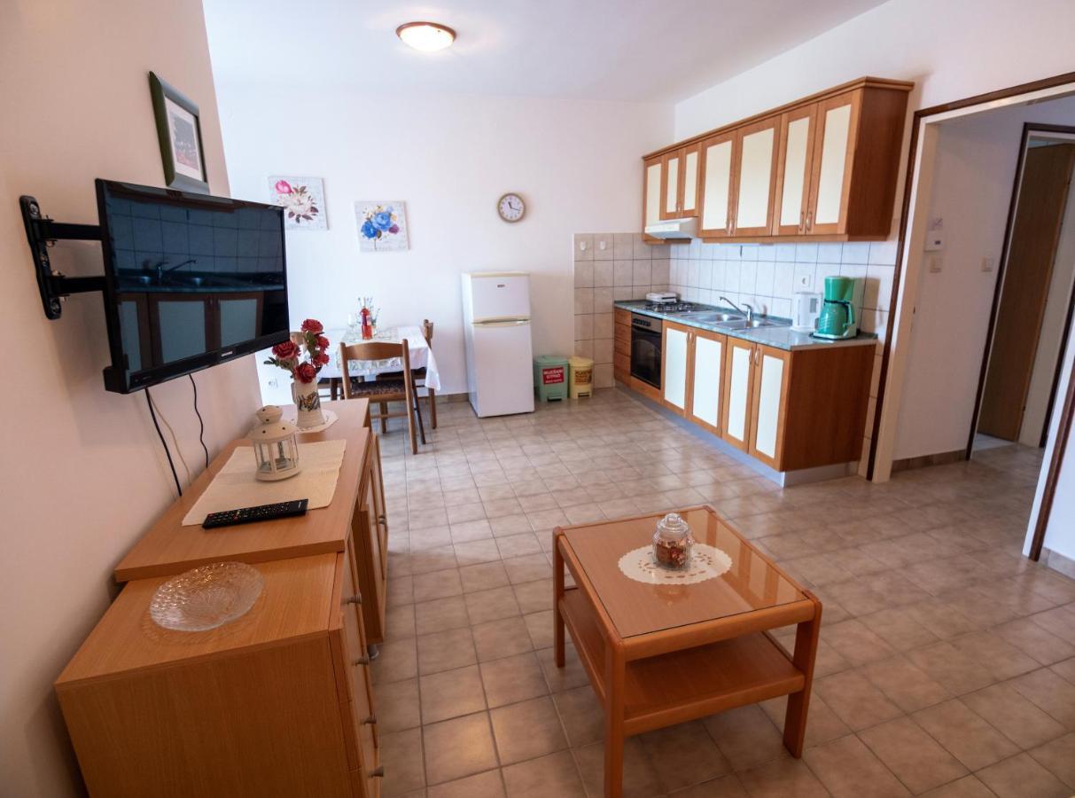 Apartments Dokovic Barbat na Rabu Экстерьер фото