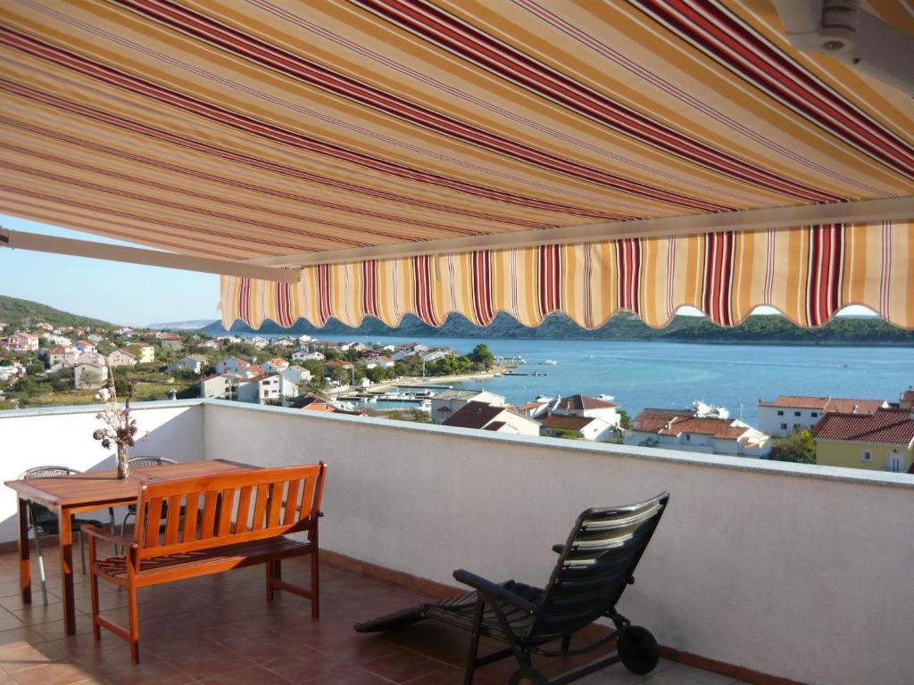 Apartments Dokovic Barbat na Rabu Номер фото