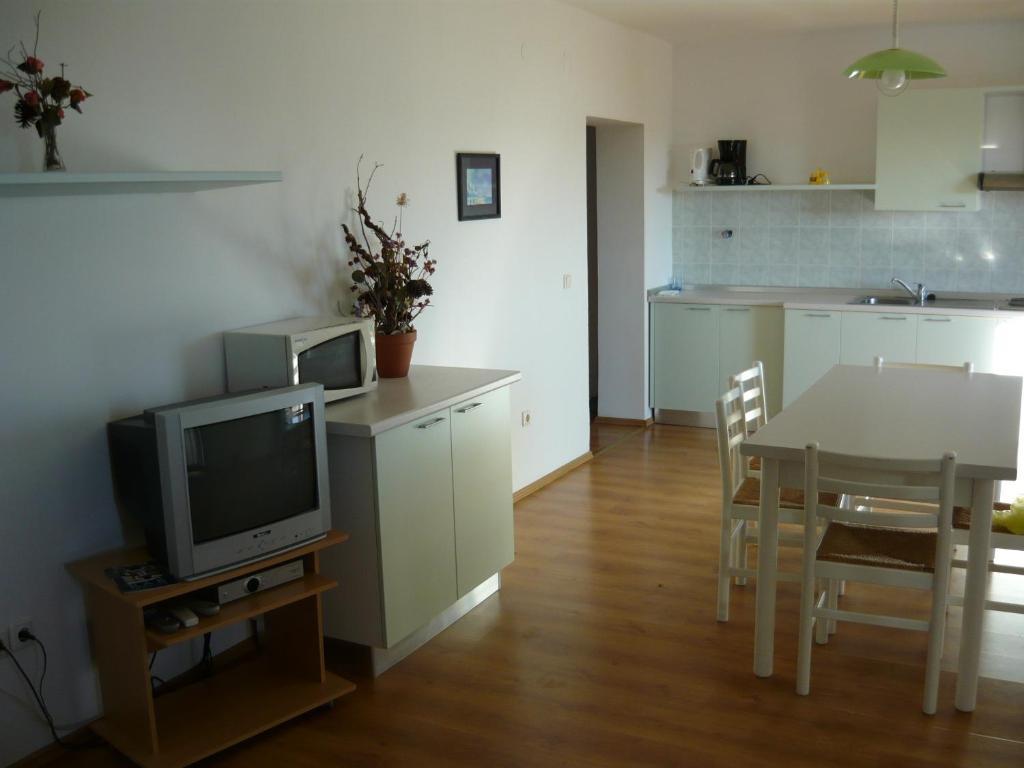 Apartments Dokovic Barbat na Rabu Номер фото